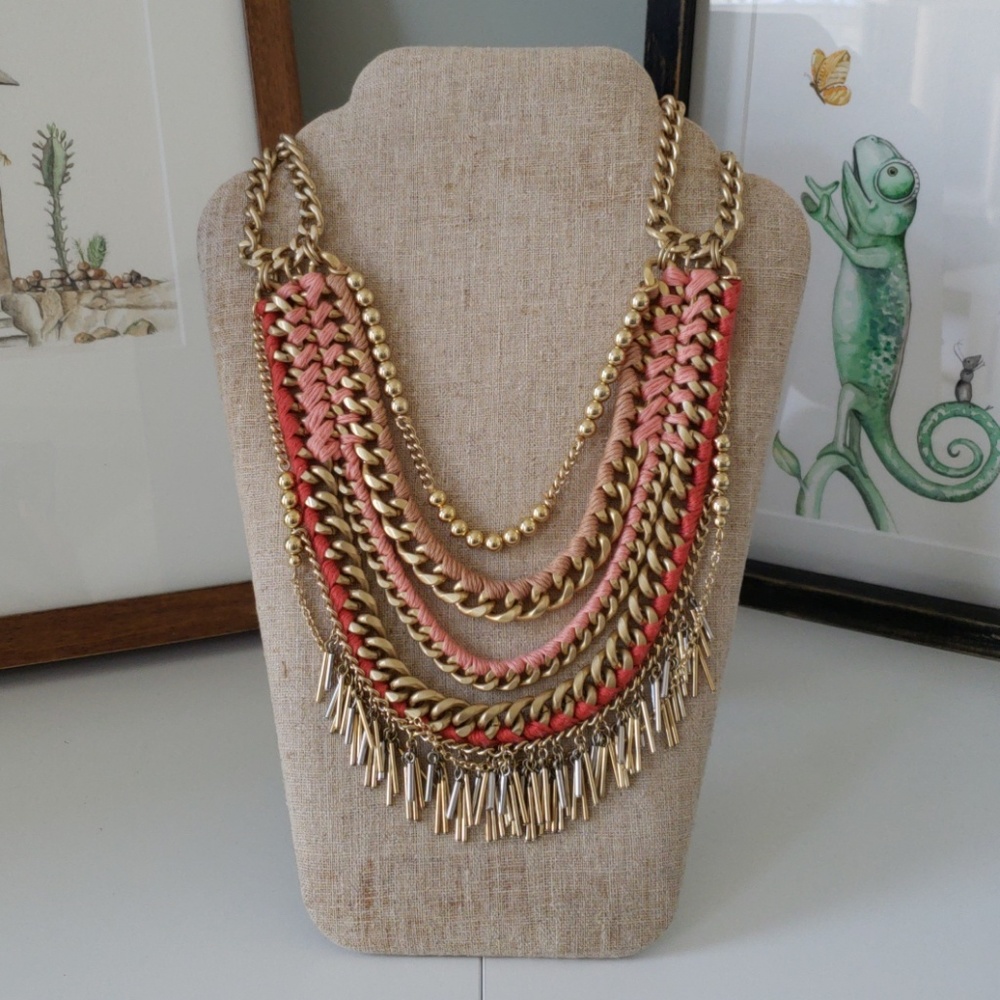 Stella and Dot Carmen statement necklace